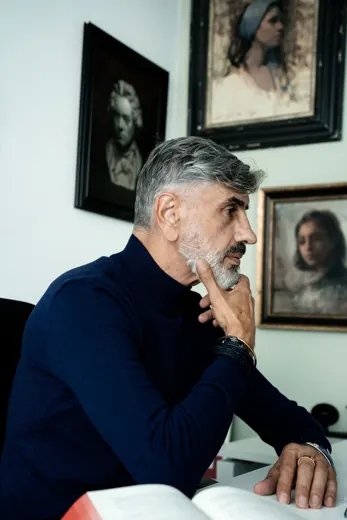 Virgil Tornoreanu la birou